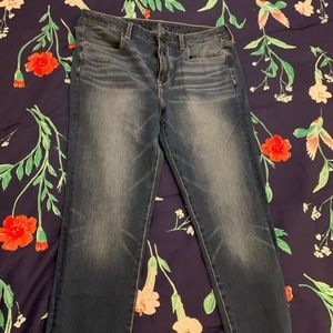 American Eagle Dream Jean